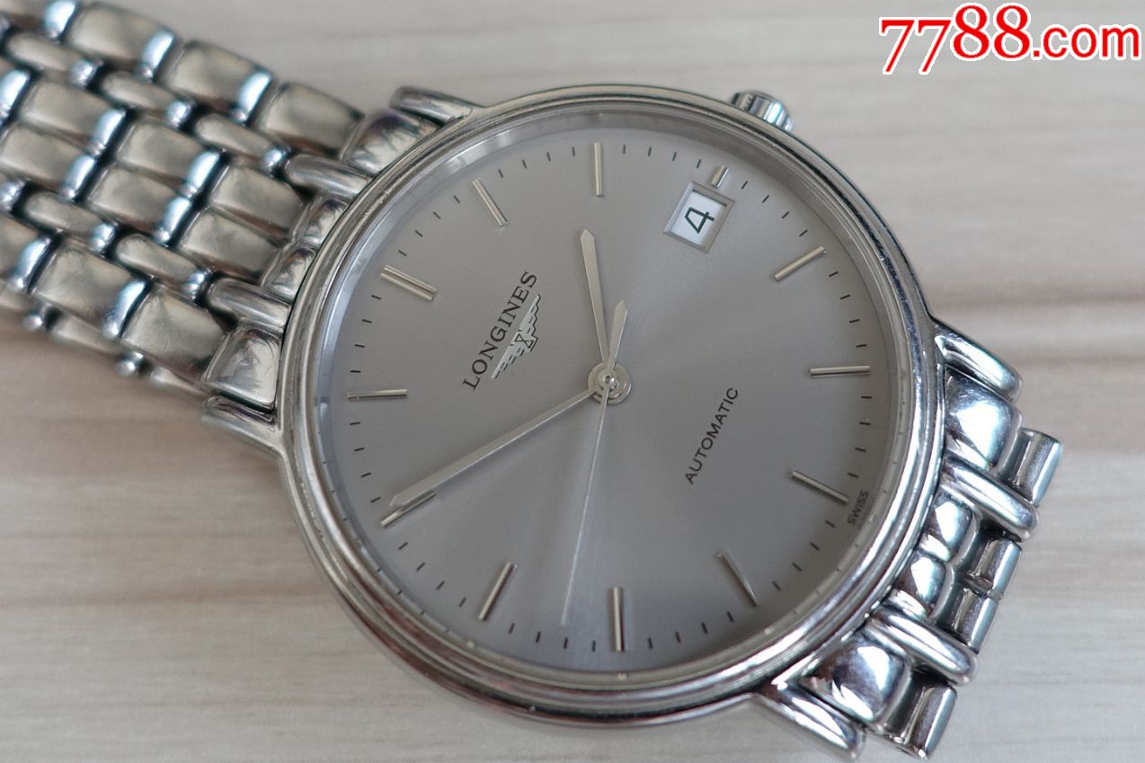 2025国庆首日电影票房破3亿！IP续作领衔 动画全龄化